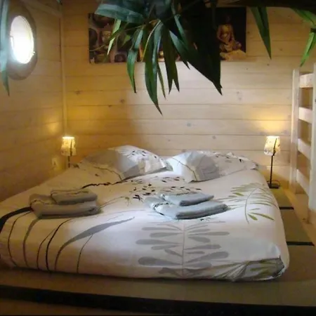 Apartment Chalet D'hote Gussignies